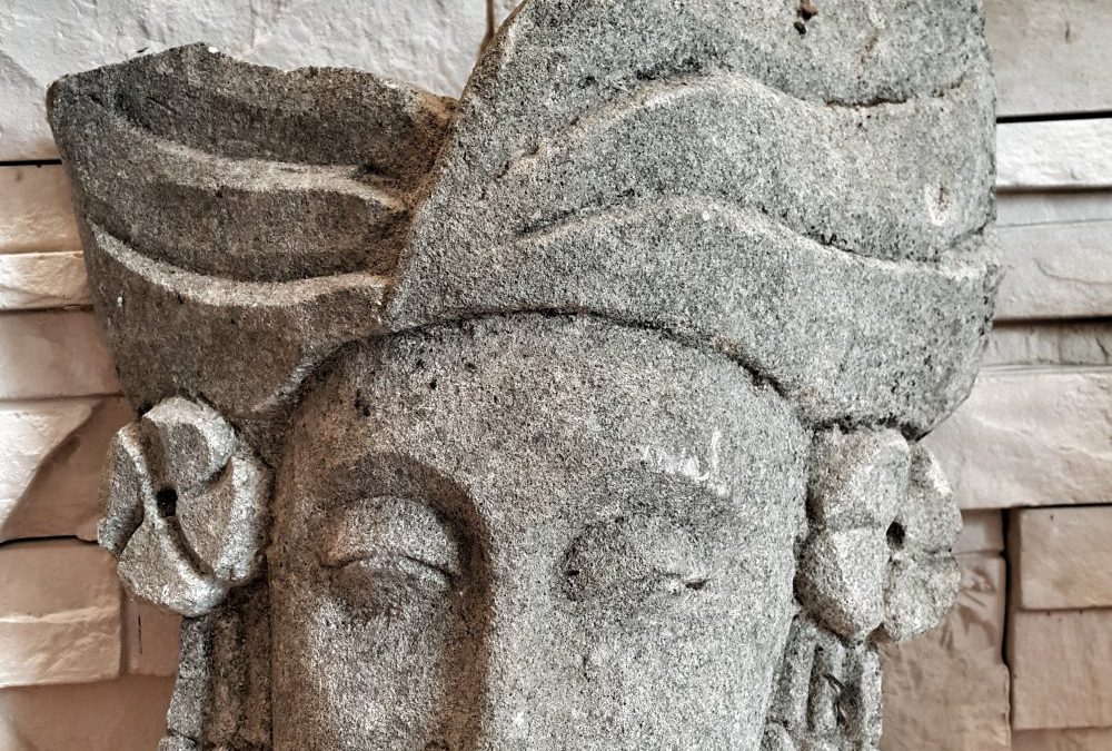 Płaskorzeźba – Wojownik